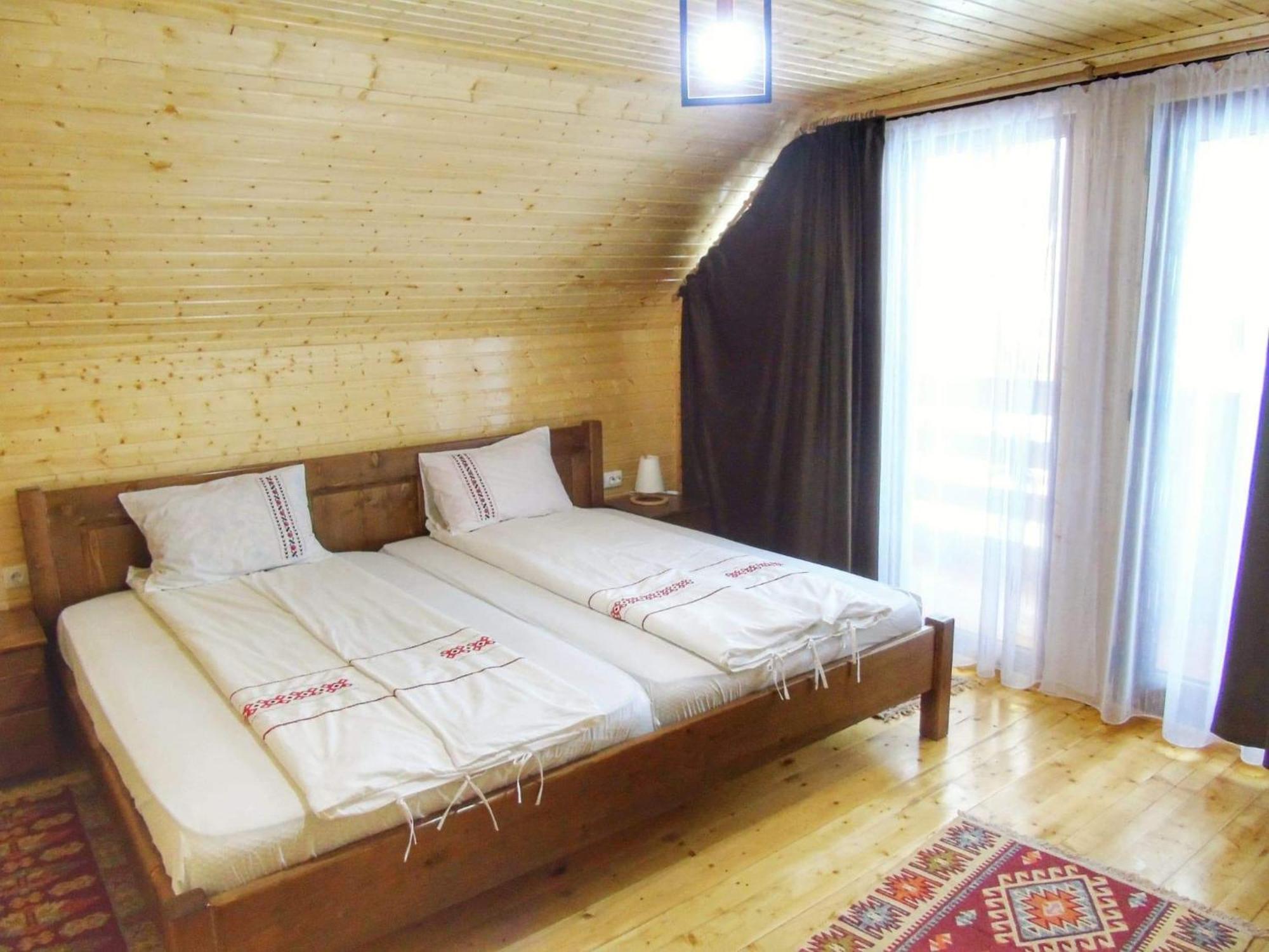 Cabana Dintre Munti Vidra  Экстерьер фото